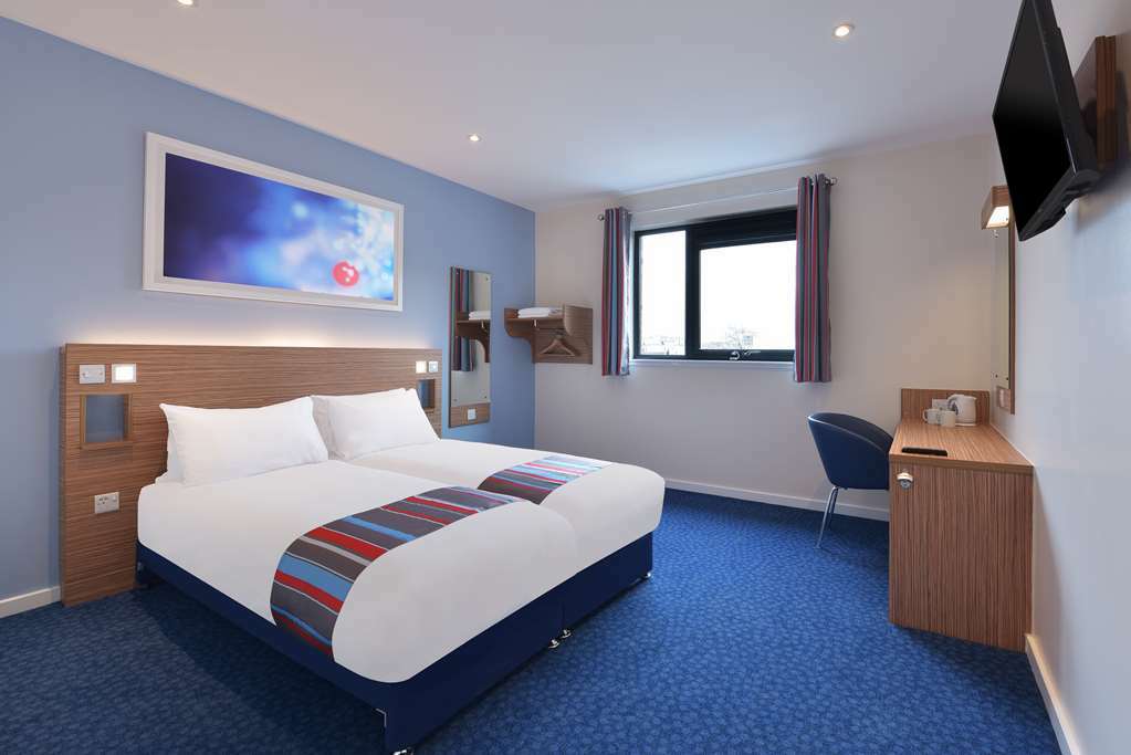 Travelodge Nuneaton Bedworth Szoba fotó